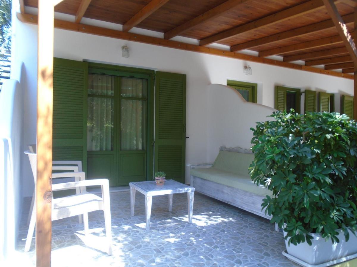 Leros Eleonas Apartments Alinda  Bagian luar foto