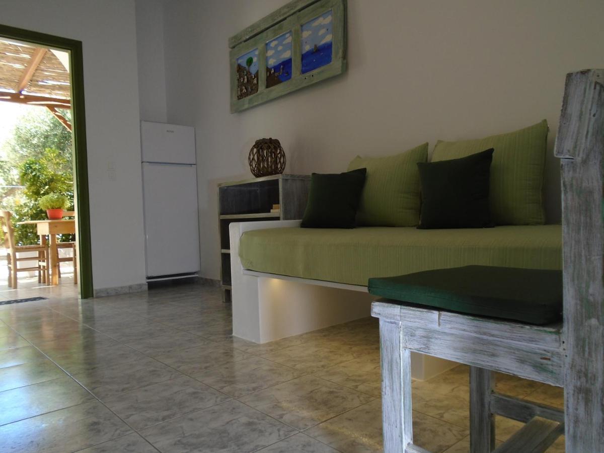 Leros Eleonas Apartments Alinda  Bagian luar foto