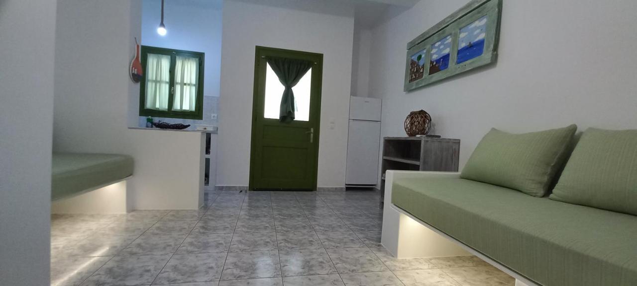 Leros Eleonas Apartments Alinda  Bagian luar foto