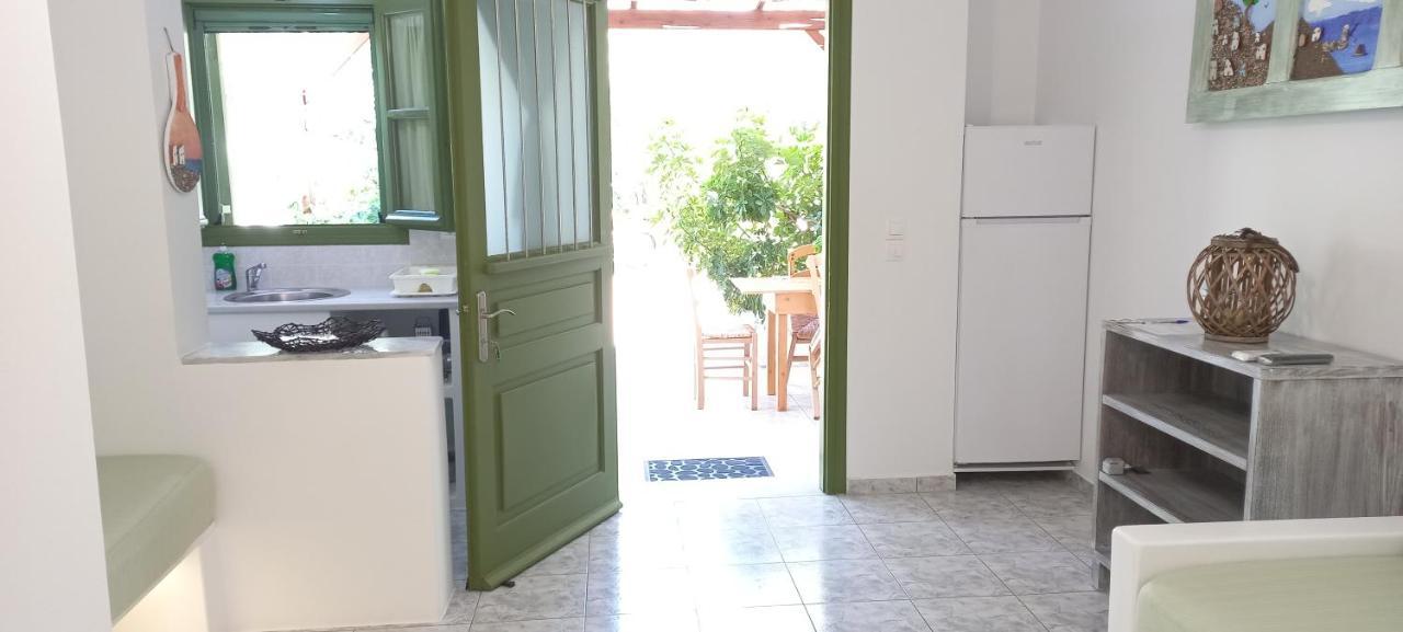 Leros Eleonas Apartments Alinda  Bagian luar foto