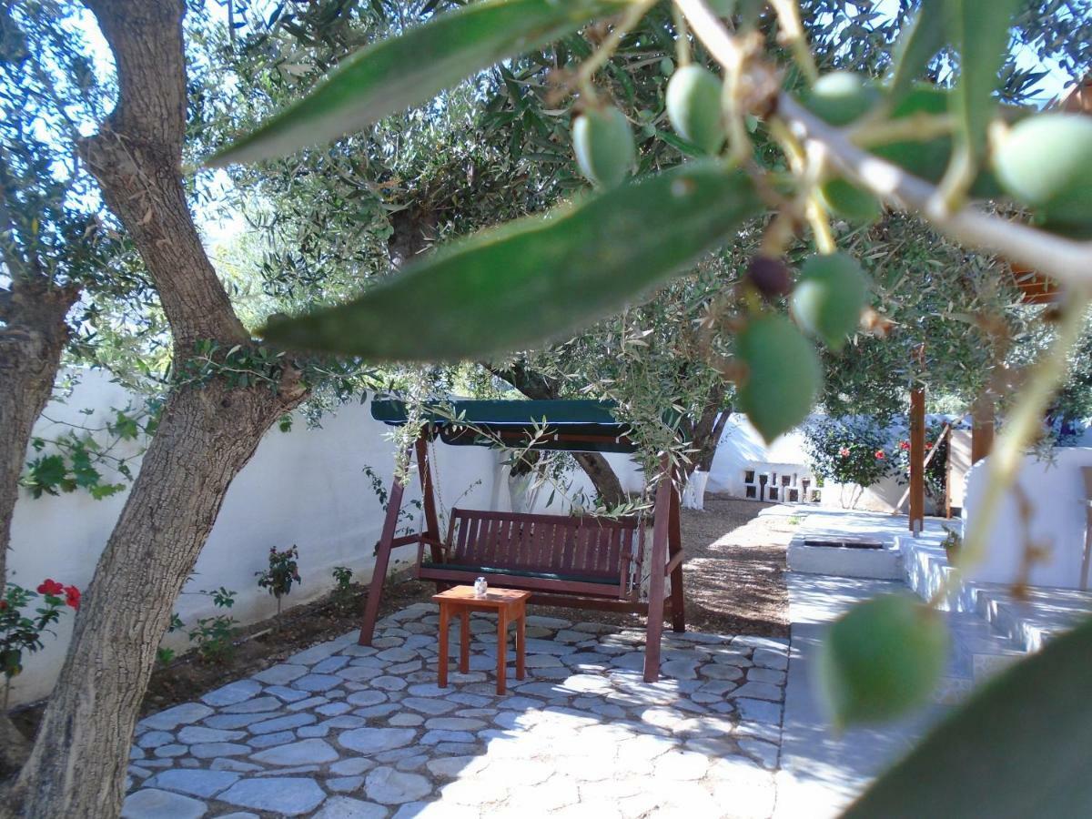 Leros Eleonas Apartments Alinda  Bagian luar foto
