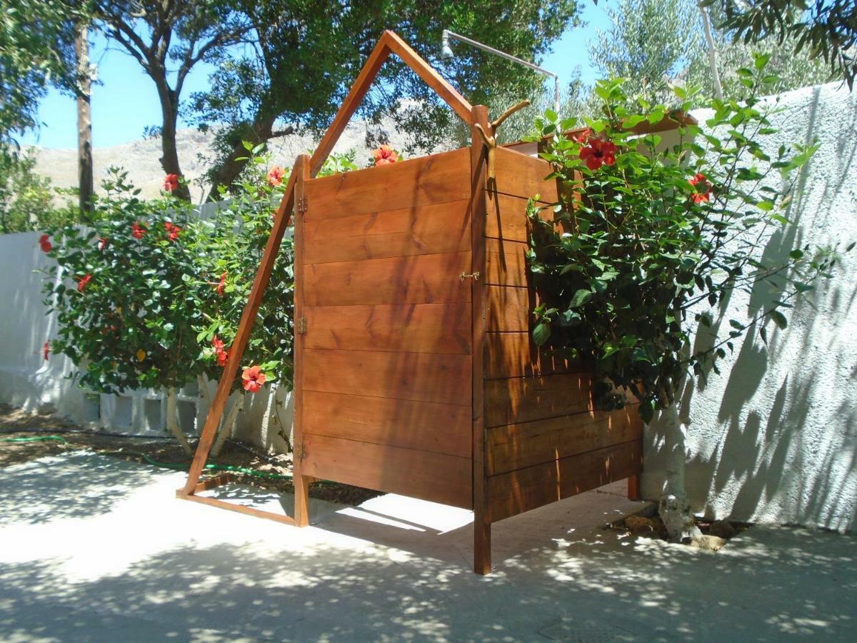 Leros Eleonas Apartments Alinda  Bagian luar foto