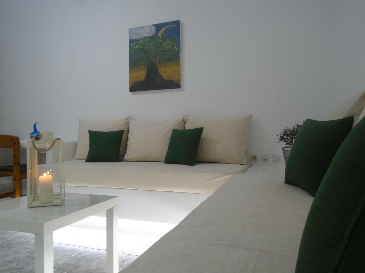 Leros Eleonas Apartments Alinda  Bagian luar foto