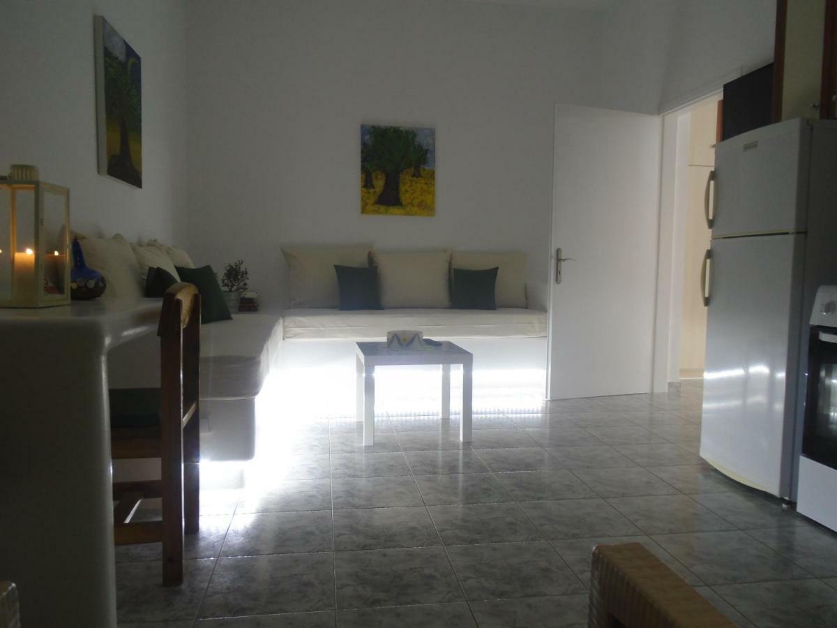 Leros Eleonas Apartments Alinda  Bagian luar foto